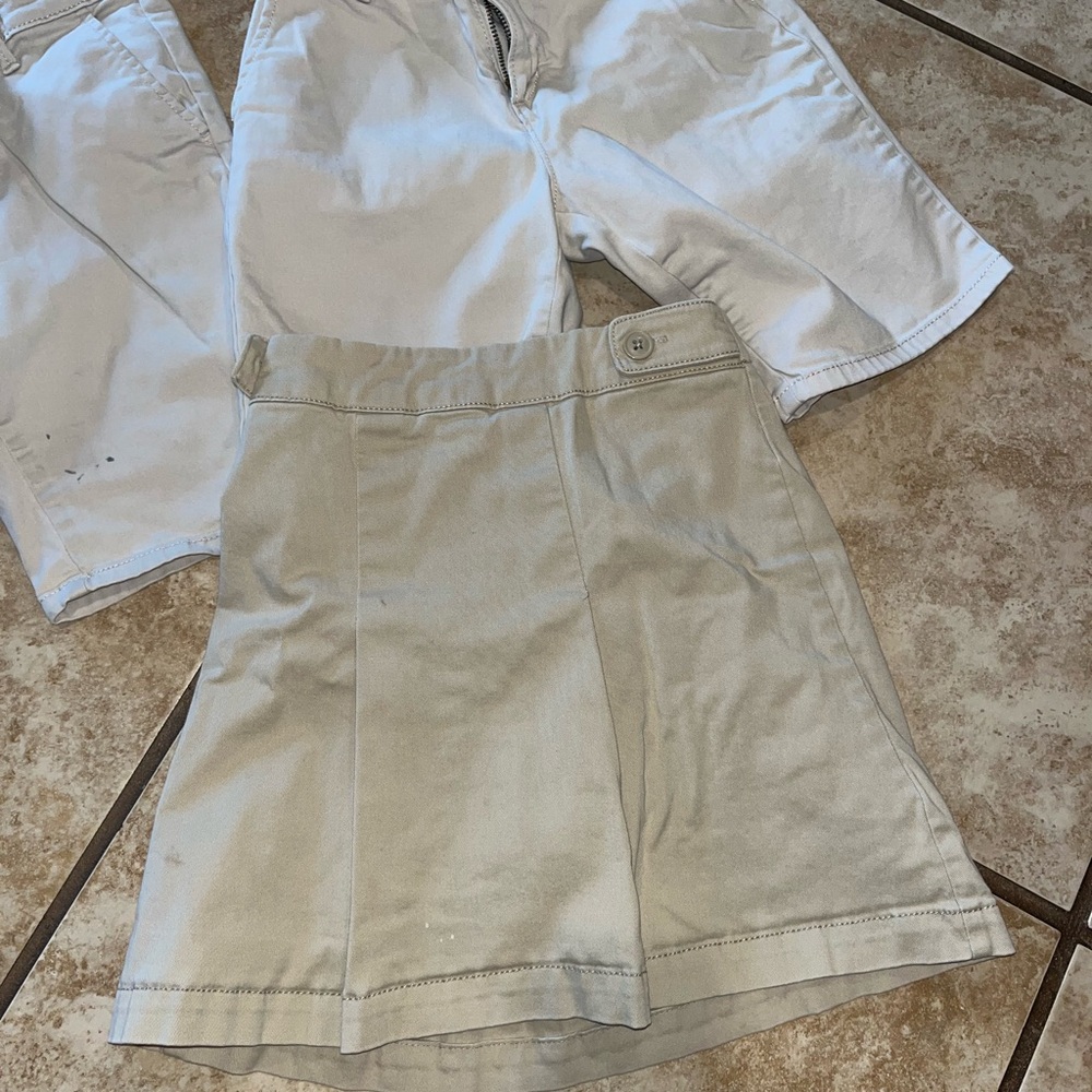 The Children's Place Girls Uniform Shorts and Skort - Picture 4 of 4